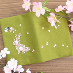 ブックカバー　桜うさぎ　手刺繍