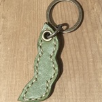 レザー　キーホルダー　枝豆　革