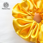 【 Lサイズ＊イエロー】シュシュ ハンドメイド scrunchie サテン