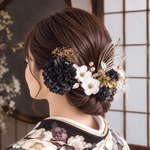 群青と黄土の小粋な髪飾り 