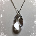SWAROVSKIドロップペンダントネックレス クリスタル