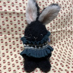 【ころたうさぎ黒中】