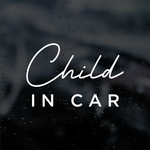 【車用】Child in car カッティングステッカー │ 筆記体タイプ 白黒２色展開