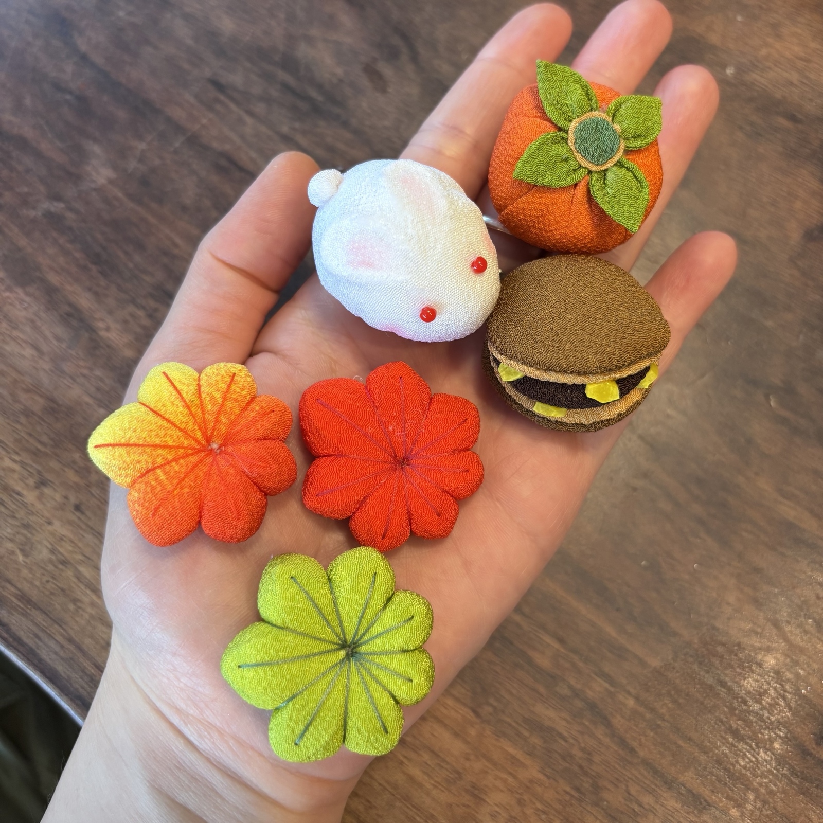 3点 お供え 和菓子 落雁 練り切り お仏壇 もみじ 紅葉 秋 うさぎ