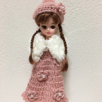 リカちゃんハンドメイド  ニットのお花ワンピース
