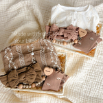 出産祝い🍂🫧　ロンパース・靴下・ヘアバンド・おしゃぶりホルダー・名入れ　女の子　刺繍🪡