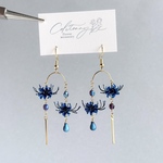 麗しの彼岸花 ~青色~💙 ブルー ピアス イヤリング