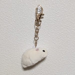 110 ベビハムキーホルダー 白