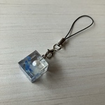 「波音の氷粒 ストラップ」