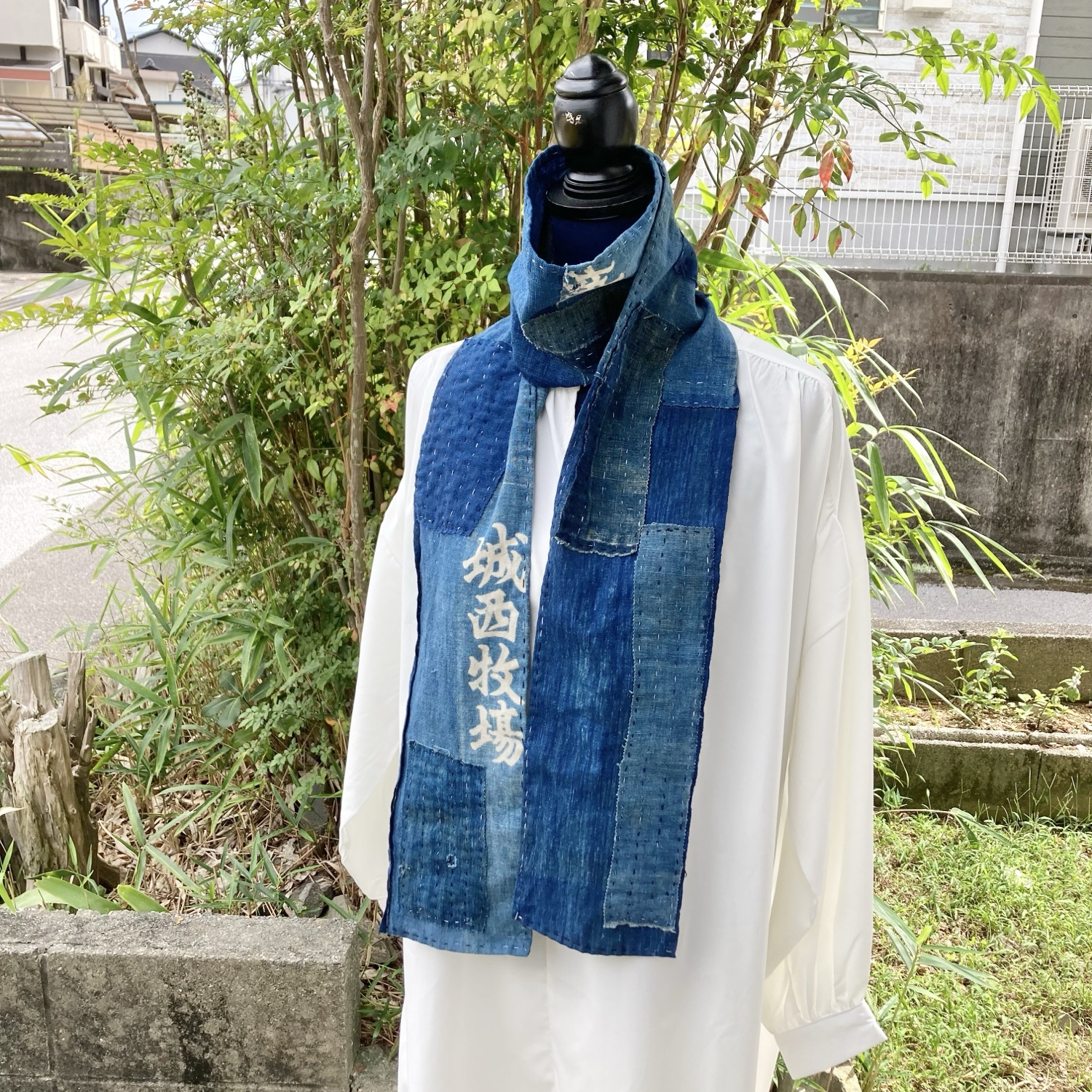 879 襤褸 tシャツ 古布 リメイク 藍染 藍染め パッチワーク 刺し子