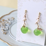 【送料無料】爽やか大人可愛い🍏 青りんごとリーフのピアス・イヤリング