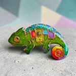 カメレオンのブローチ