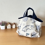 まったり柴犬 グレー＊ぽてっとタックbag  Mサイズ リバーシブル＊お散歩トート 綿麻ネイビー