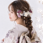 紫系フラワーと林檎の花の髪かざり　No.V001　髪飾り　成人式　卒業式　結婚式　成人式髪飾り　卒業式髪飾り　結婚式髪飾り　ヘアアクセサリー　おしゃれ　可愛い　振袖　着物　和装　前撮り　花嫁