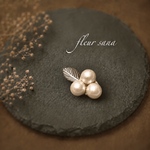 white berry  ホワイトベリーのブローチ〈original〉  kiska・silver