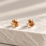 【早割５％オフ】シトリンの一粒ピアス４ｍｍ　つけっぱなしOK！ 11月誕生石 金属アレルギー対応　サージカルステンレス