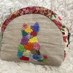 ミニポーチ　ねこ3  ダーニング刺繍