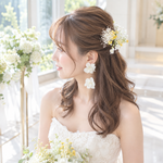イエロー　小花　かすみ草　ヘッドドレス　結婚式ヘアアクセサリー　ブライダルアクセサリー　ウエディングヘアアクセサリー　造花　前撮り　フォトウエディング　お呼ばれ　ウエディングドレス