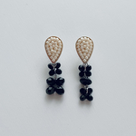 shizuku S｜しずくビーズ刺繍と艶めくブラックの揺れるピアス / イヤリング