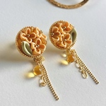 つまみ細工の金木犀ピアス／イヤリング ロング