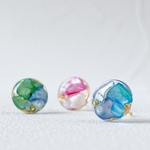 【熊本地震チャリティー企画】小粒ピアス/イヤリング　シェル｜レジンアクセサリー｜小粒　小さい　ラウンド　丸　球　クリア　透明　ブルー　グリーン　ピンク　パール　ブリオン｜ノンホールピアス