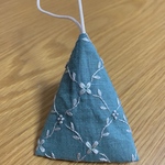 刺繍のサシェ