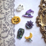 𝓝𝓮𝔀《3ヶ選べる🎃👻🦇》煌めくシェルのハロウィンミニピアス / イヤリング ◇ 全6種類 / 期間限定 / 14kgf有り