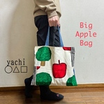 1点物❤️ファンが多い人気者❤️絵本のような赤いりんごと木のバッグ❤️サブバッグ　エコバッグ　