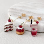 アメリカンチェリーのタルト＆ショートケーキ＆チェリーソーダ🍒　ピアス/イヤリング　ミニチュア　クリームソーダ