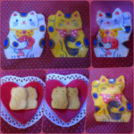 招き猫柄のジップバッグに招き猫の形のクッキー２袋詰め合わせ♪(=^・^=)