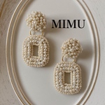 【ビーズ刺繍】【2WAY】ポコポコパール　ホワイトMIX スクエア　蝶バネイヤリング