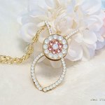 【SALE★】スワロフスキーグローブホルダー（ホワイト×ピンク）
