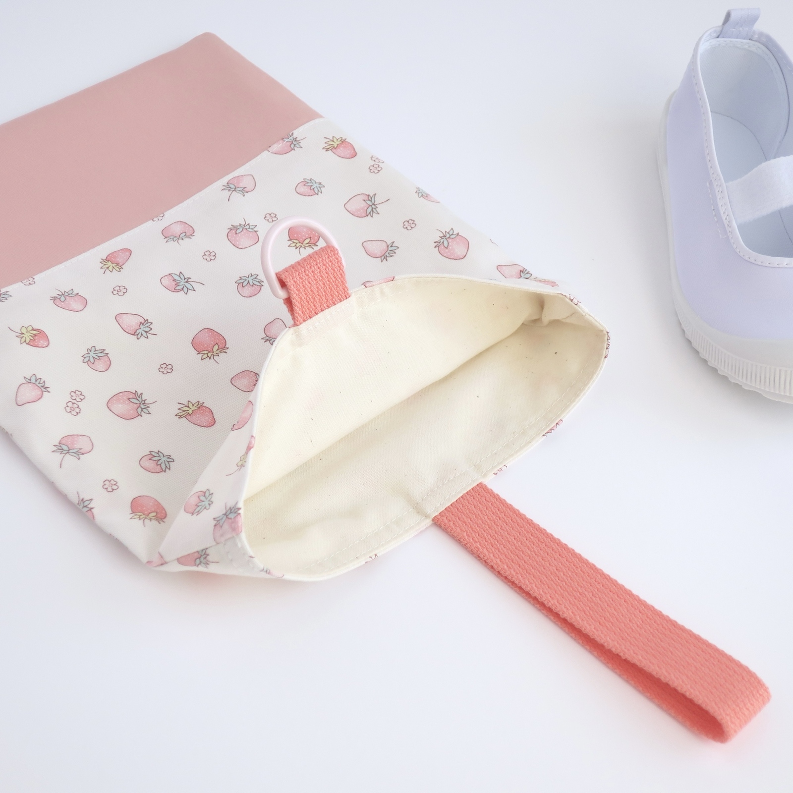 【Guu様おまとめ】いちごミルク♡ピンク 入園入学5点セット 女の子 キルト生地 いちごミルク🍓3点セット【サイズ変更可】アイボリー ×コーラルピンク