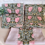 kaon4様専用　　期間限定10%off ¥3900→¥3510薄型／お薬手帳ポーチ／🌷お揃いのお薬バッグ付き🌷／かさばらない／ピンパーネルお薬手帳ケース／診察券入れ／マルチケース／通院ポーチ　敬