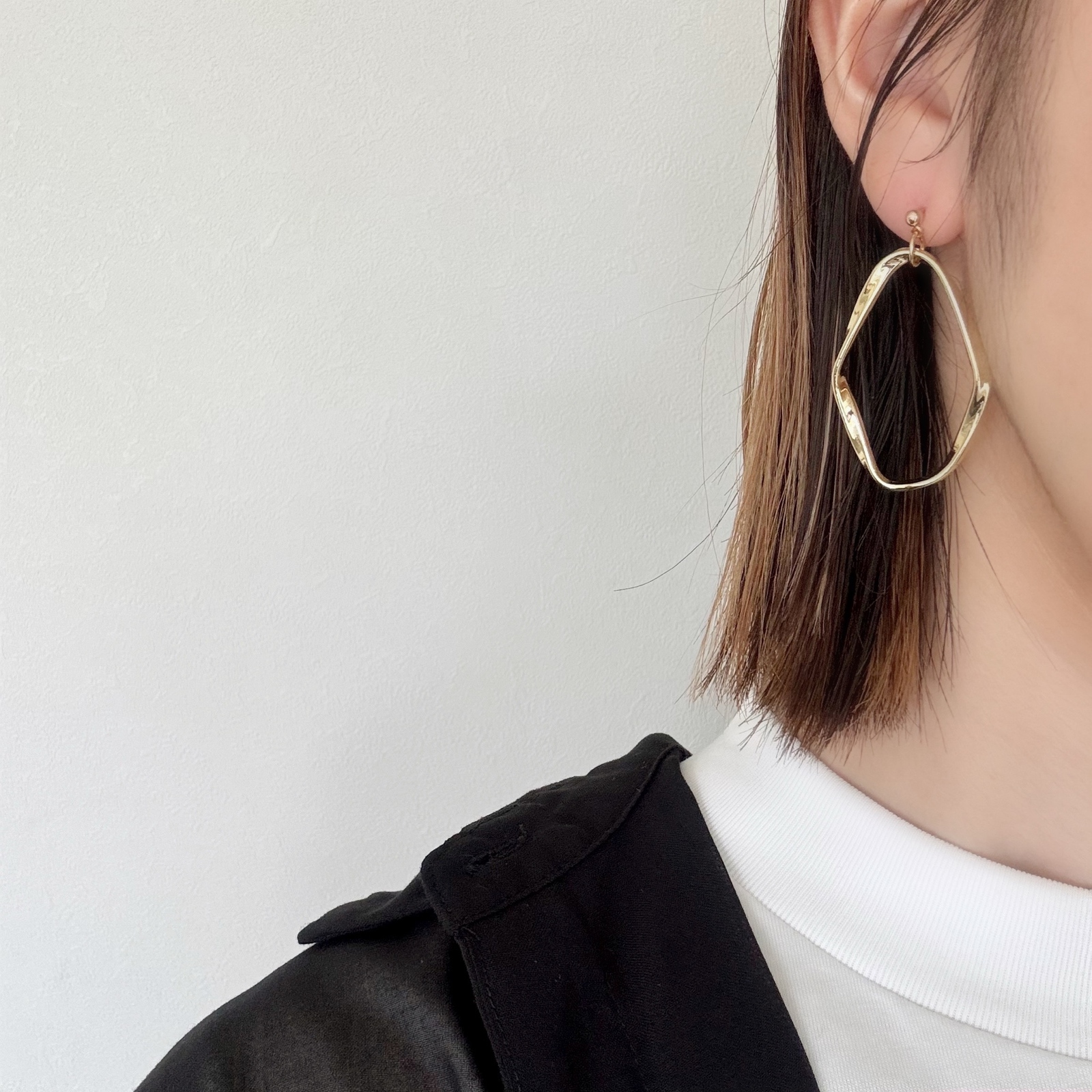 simple daily】 大ぶり マット ゴールド ハンドメイド ピアス