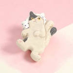 日本の妖怪　猫又のブローチ