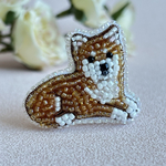 【A035】ビーズ刺繍で作った犬の小さなブローチ　うちの子シリーズ  柴犬　ハンドメイド
