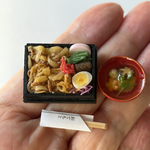 牛すき弁当　お吸い物付き