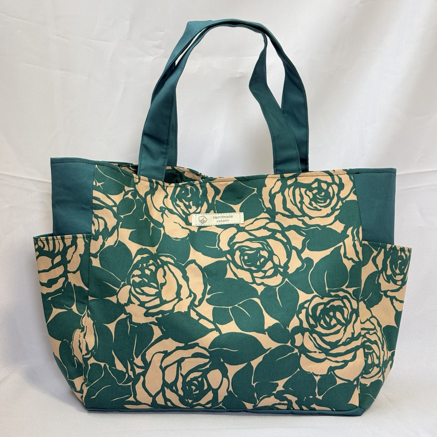 【ハンドメイド】 立体 ローズ ✨️トートバッグ 手編み 内布 ポケット付き ローズ柄トートバッグ｜赤×ベージュ サイドポケット付き