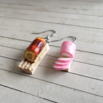 新作　板付きかまぼことだて巻きのピアス