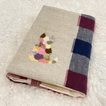 ブックカバー　文庫本用　ねこ　ダーニング刺繍3
