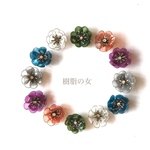 選べる6色の儚い花達 イヤリング
