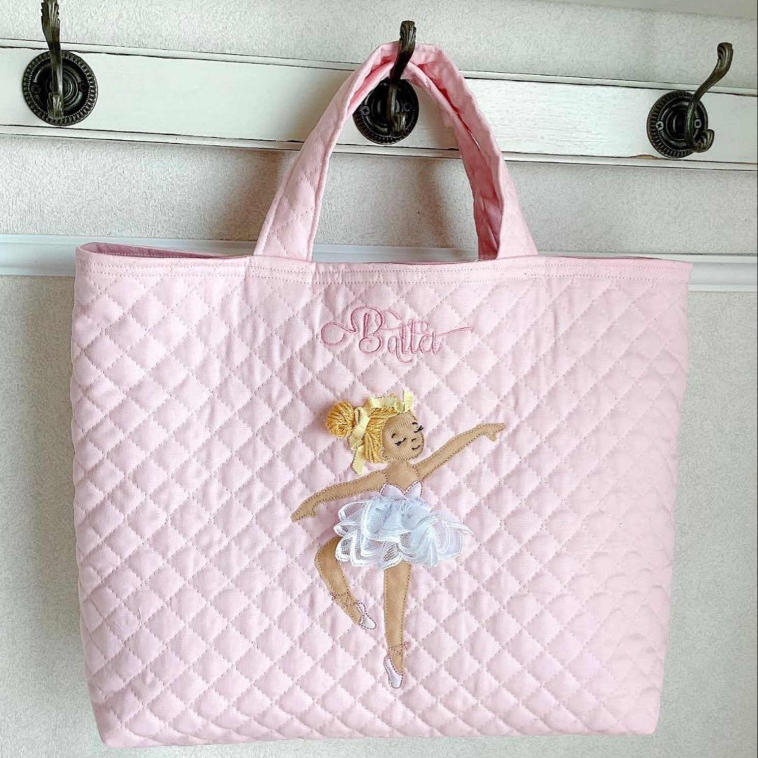 可愛いバレリーナのアップリケ刺繍つき手提げトートバッグ・レッスン