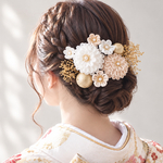 成人式髪飾り　優しい上品さ  ホワイト×アイボリー　|  ヘアアクセサリー　つまみ細工　振袖　袴　卒業式　ゴールド　ナチュラルカラー  和装ヘア　結婚式　ウェディング