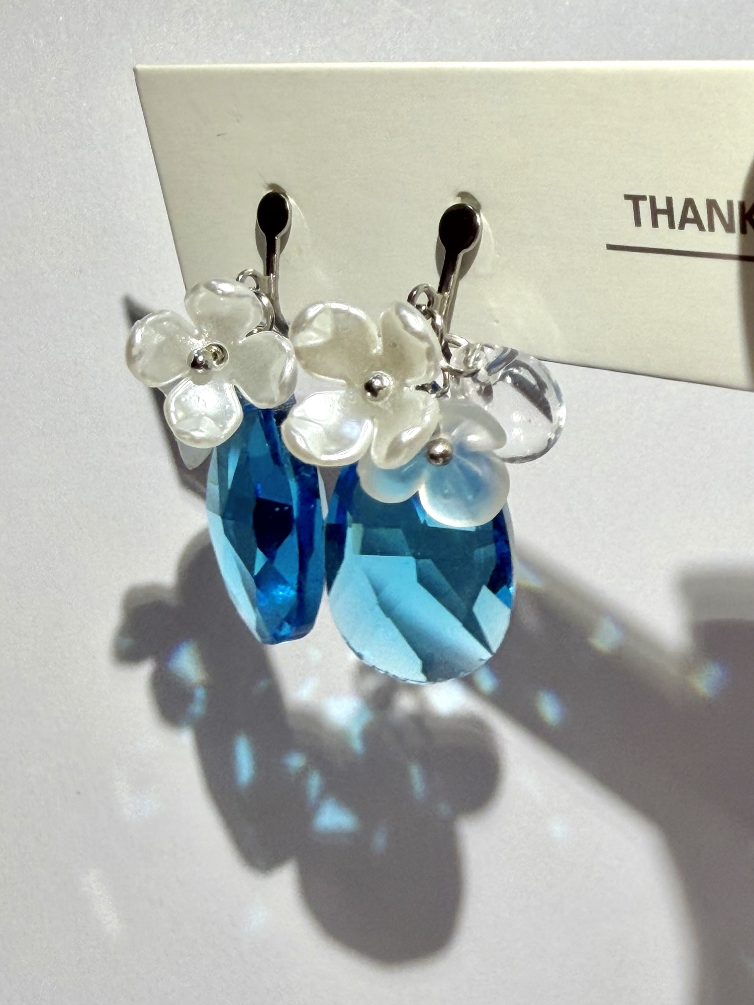 雫型ガラス×フラワーピアス／イヤリング｜ブルー ギフト お出かけ