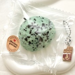 【送料無料】ハンドメイド スクイーズ チョコミント アイスクリーム チャーム付き