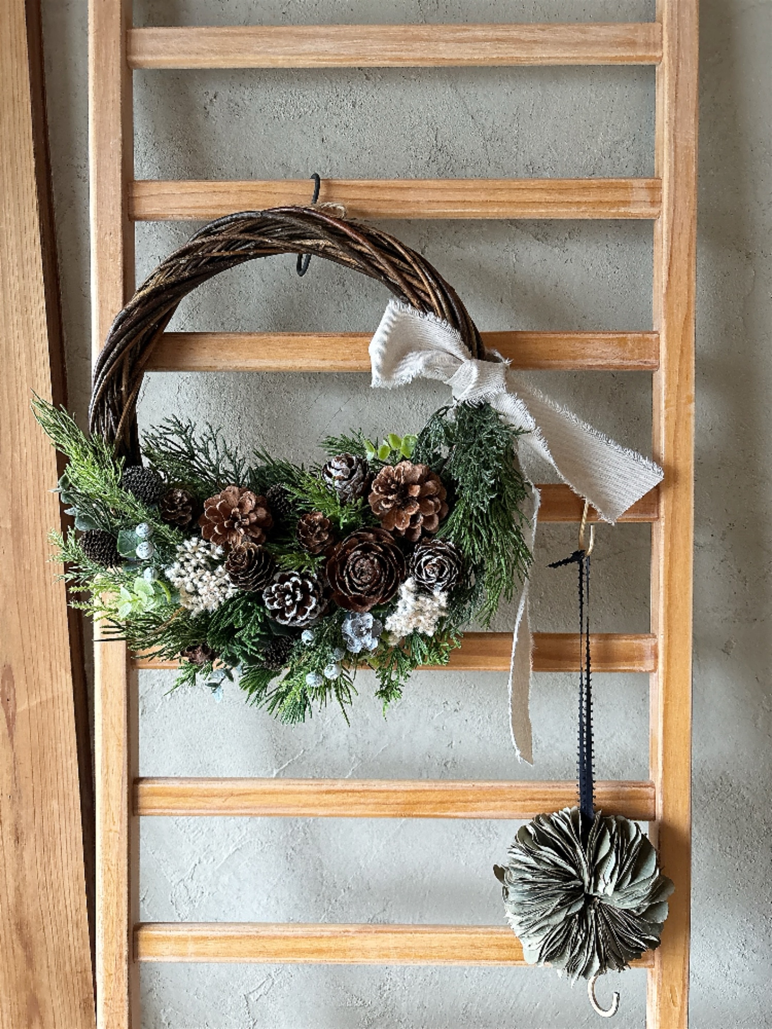 クリスマスリース ハーフリース 27センチ - MININATURAL'S GALLERY