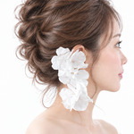 ブライダル　結婚式　紫陽花　大ぶり　ウエディング　ピアス　ブライダルアクセサリー　フラワーイヤーカフ　成人式　造花　ブライダル大ぶり　イヤーフック　ホワイト　白