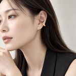 バイカラー 立体クロスライン イヤーカフ 片耳用 サージカルステンレス316L ゴールド×シルバー｜FUSION【stef25】
