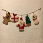 羊毛フェルト  クリスマスガーランド